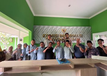 KI Provinsi Jambi terima kunjungan kerja komisi I DPRD Provinsi Bengkulu. FOTO: IST