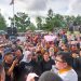 Aksi demonstrasi saat disambut oleh DPRD Provinsi Jambi. FOTO: IST